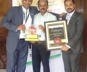 Shri M.Q. Haque, Joint Secretary was receiving Gems of Digital India Award from Ministry of Electronics and Information Technology , Govt. of India for Public Distribution System , Odisha.